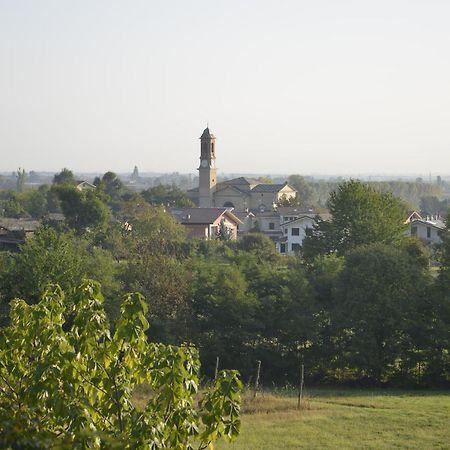 Agriturismo Ai Prüsot Bagnolo Piemonte Exterior foto