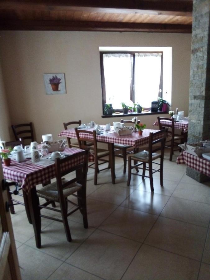 Agriturismo Ai Prüsot Bagnolo Piemonte Exterior foto